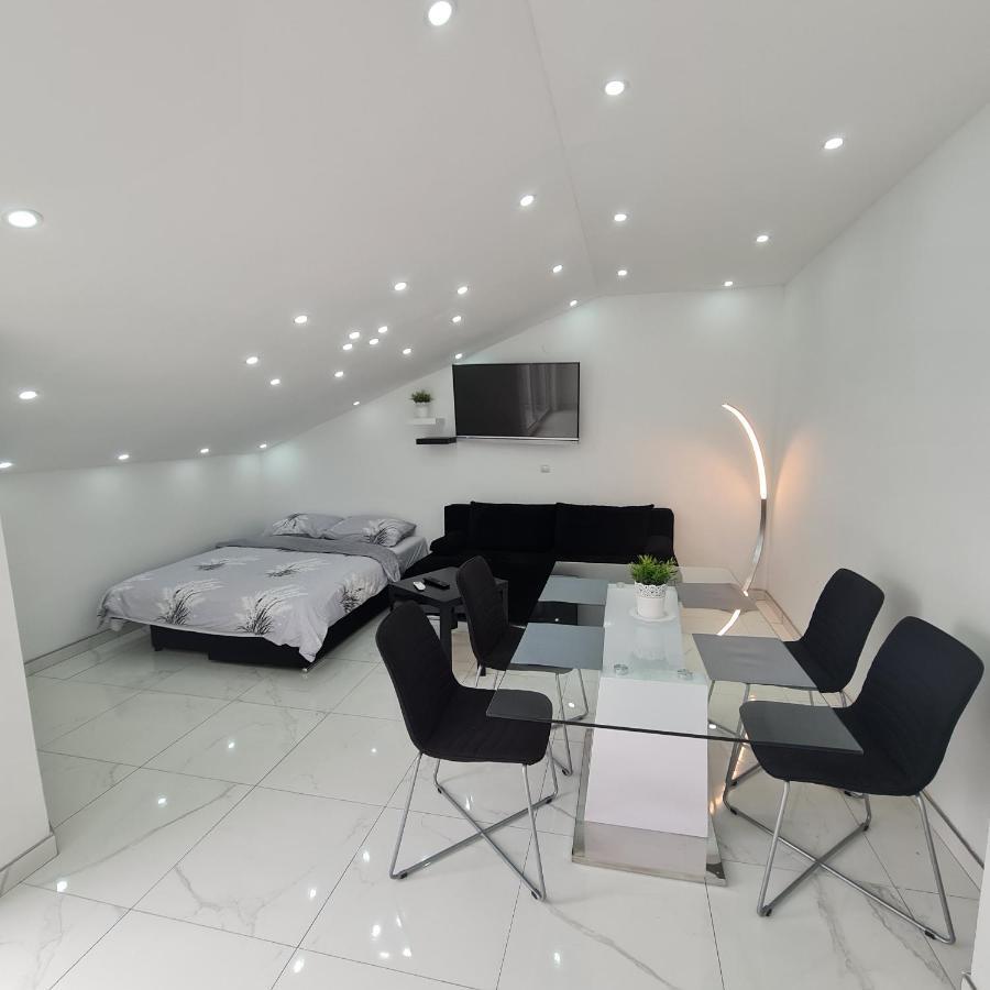 Apartments Blazevic, Heated Pool&Jacuzzi Dramalj Eksteriør billede