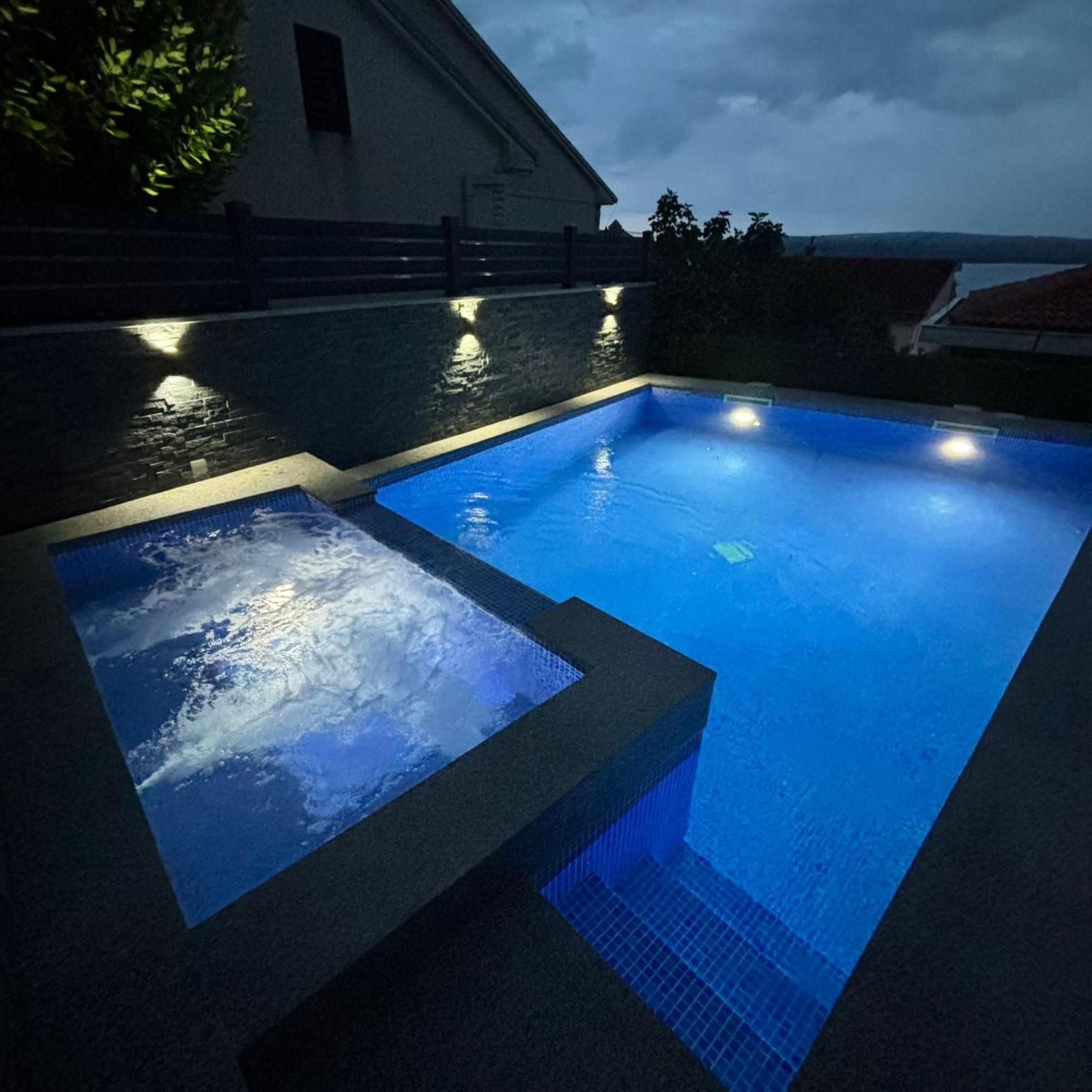 Apartments Blazevic, Heated Pool&Jacuzzi Dramalj Eksteriør billede