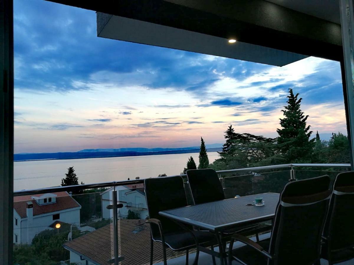 Apartments Blazevic, Heated Pool&Jacuzzi Dramalj Eksteriør billede