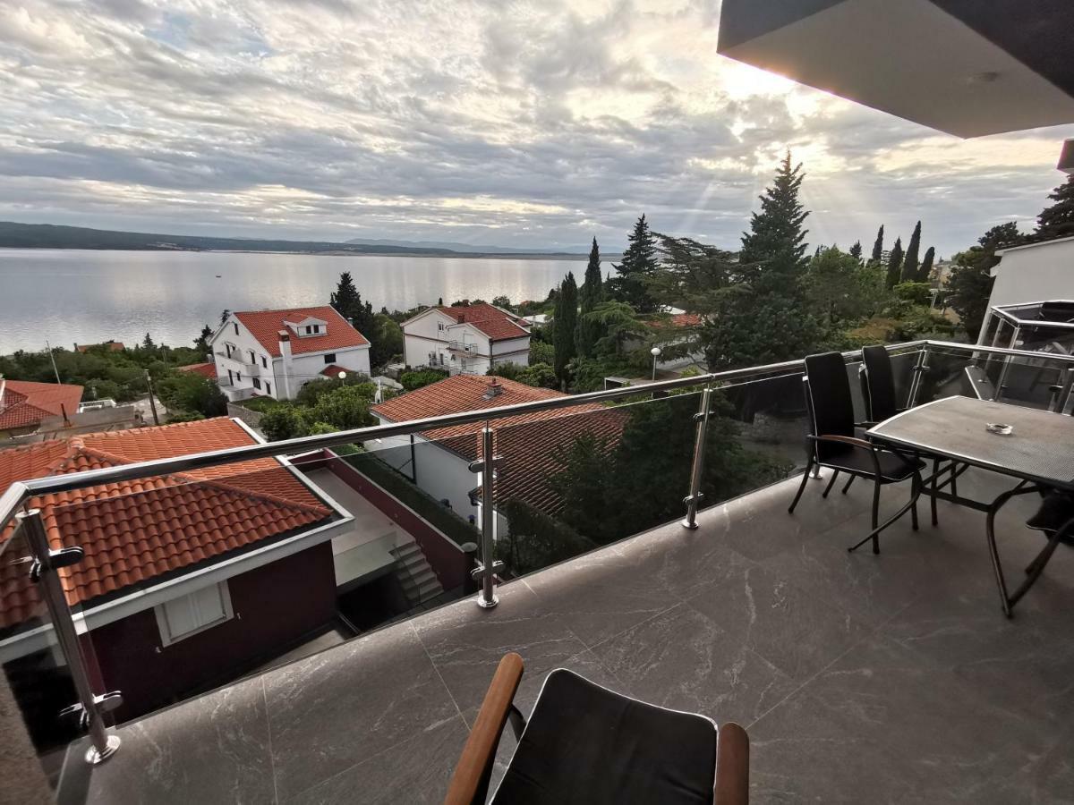 Apartments Blazevic, Heated Pool&Jacuzzi Dramalj Eksteriør billede